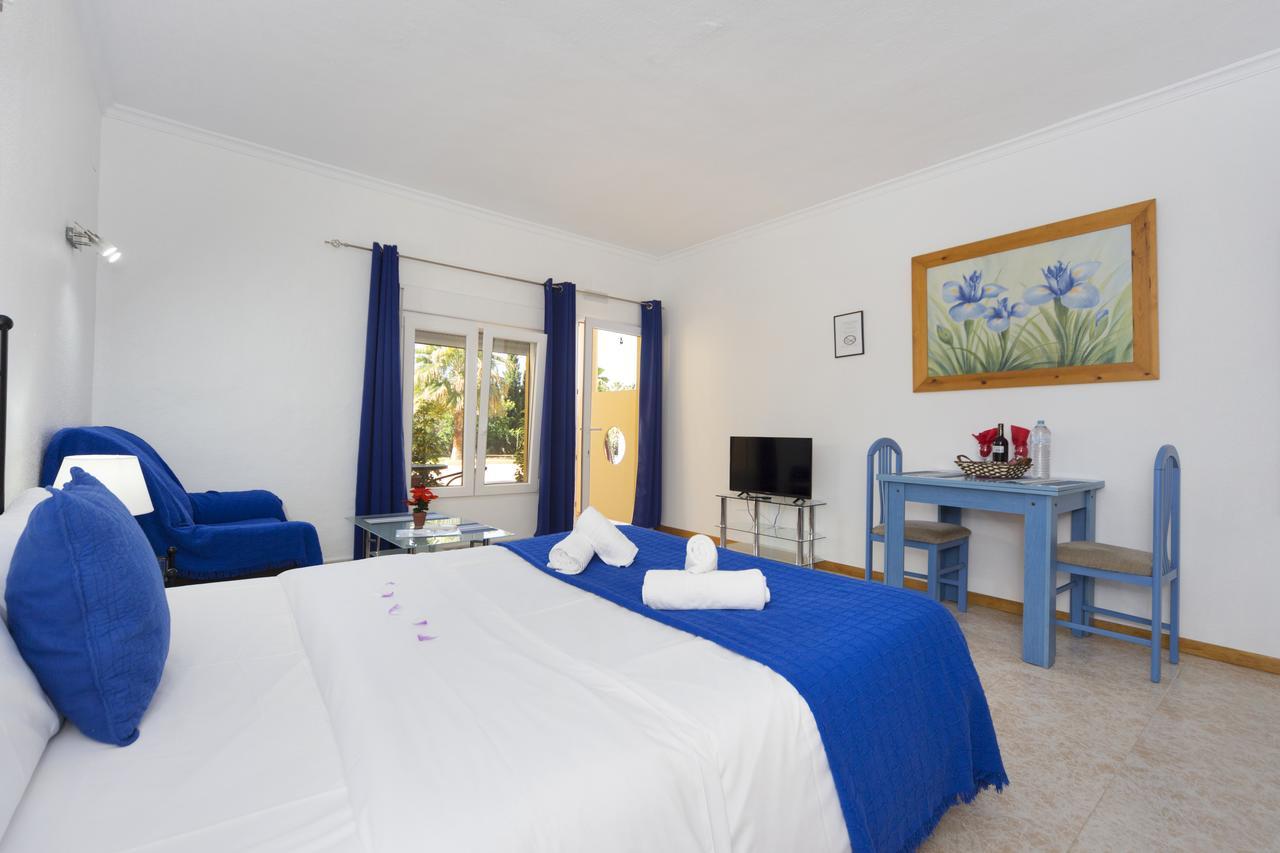 Aparthotel Carrio Sol - Monty'S Calpe Phòng bức ảnh